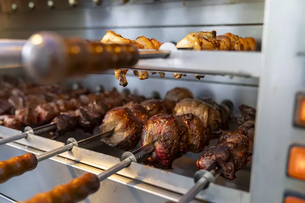 Zweite Ansicht des brasilianischen Grills