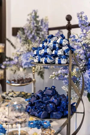 pralinentisch hoch von amaral's catering